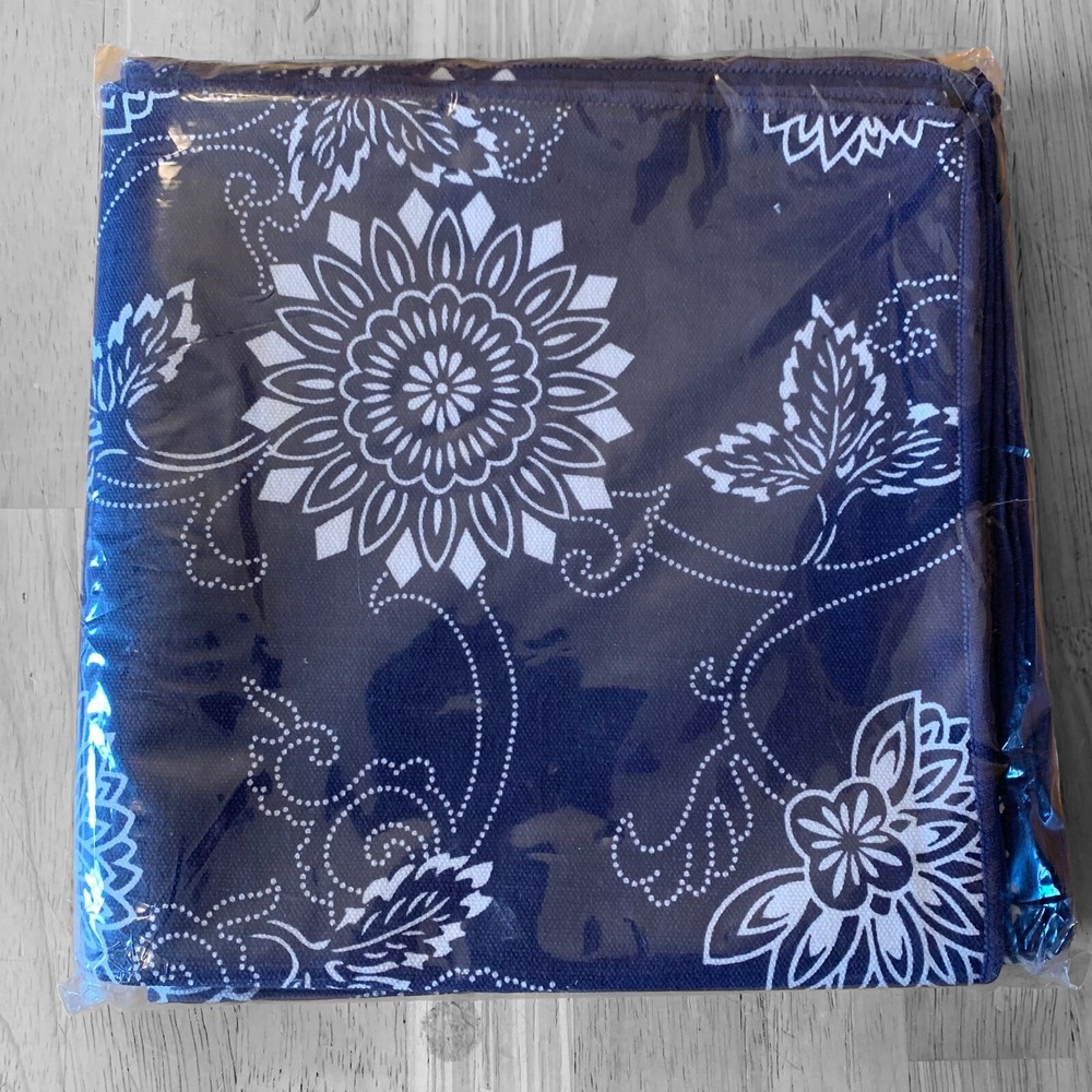 NEW Linens N Things Blue White Alfresco Napkins 17" Square 2005 Floral Sealed